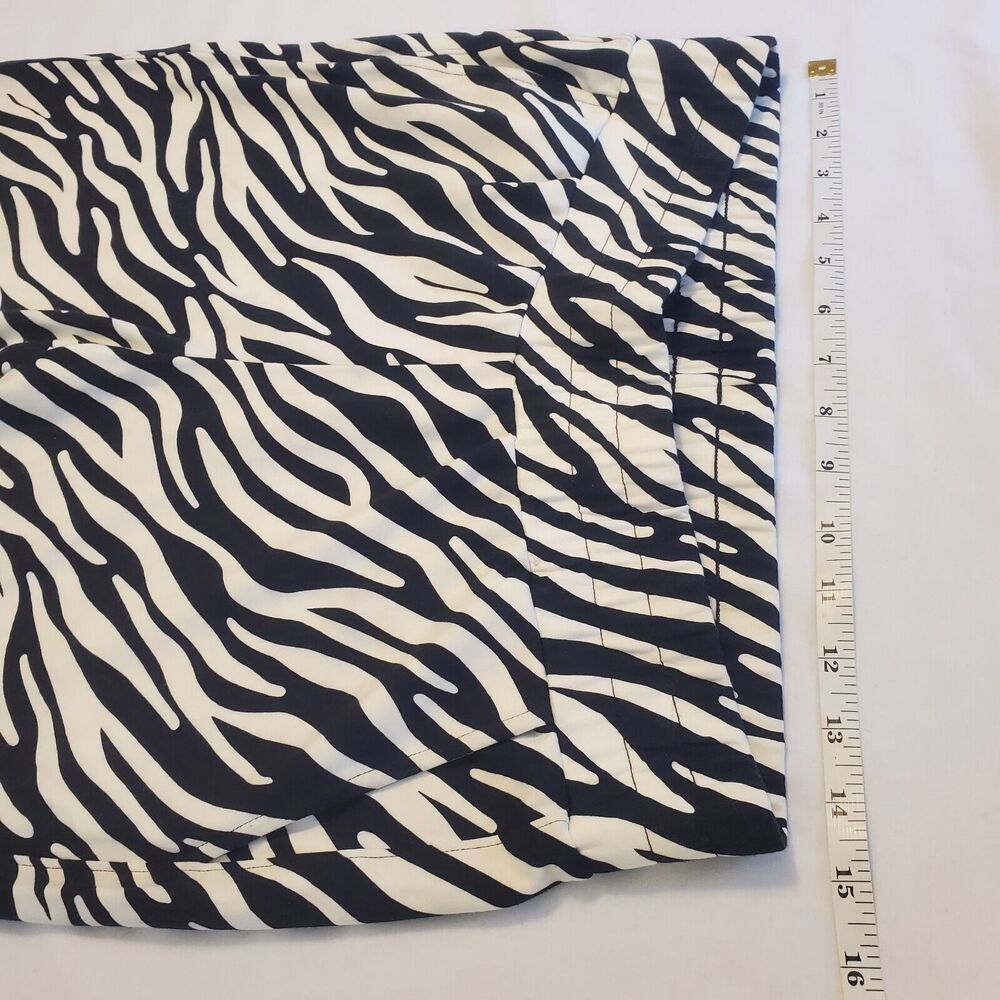 Cabi Atc Zebra Jogger Athleisure Pants - Size Sma… - image 6